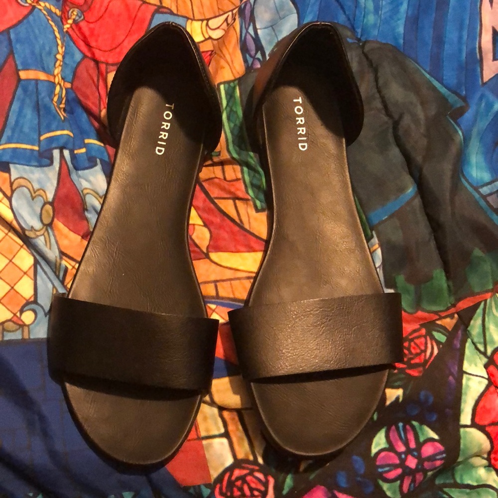 Torrid Size 11W Black Sandals